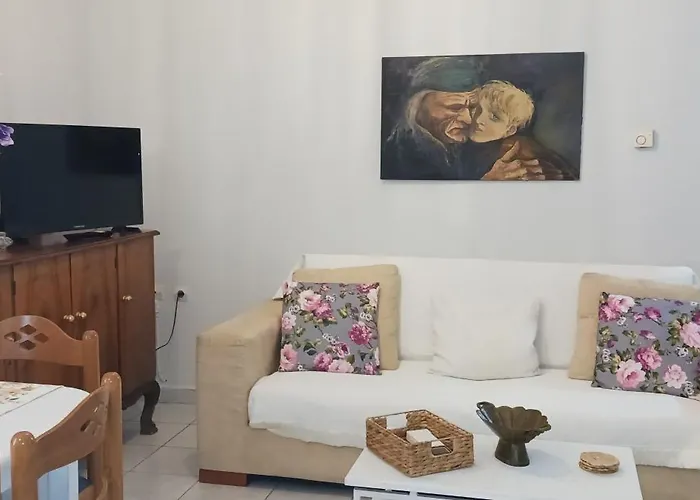 Daphne\'S Apartment
